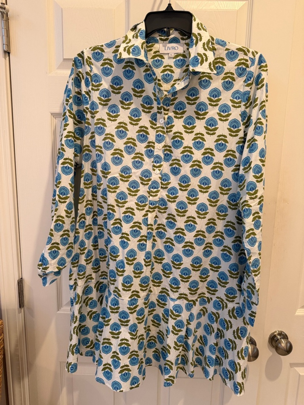 Livro Blue Floral Long-Sleeve Dress